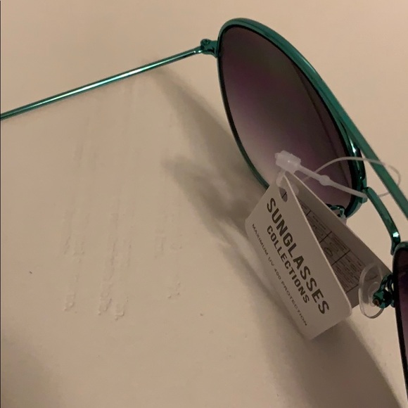 🆕 🆑 SUNGLASSES - Picture 4 of 8